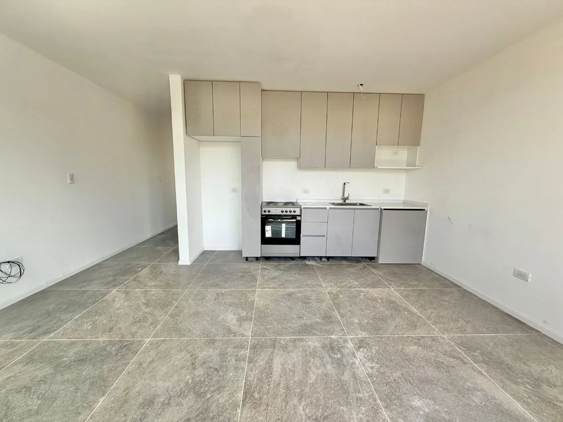 Departamento de 2 ambientes en venta en Pilar, Saravi 2000