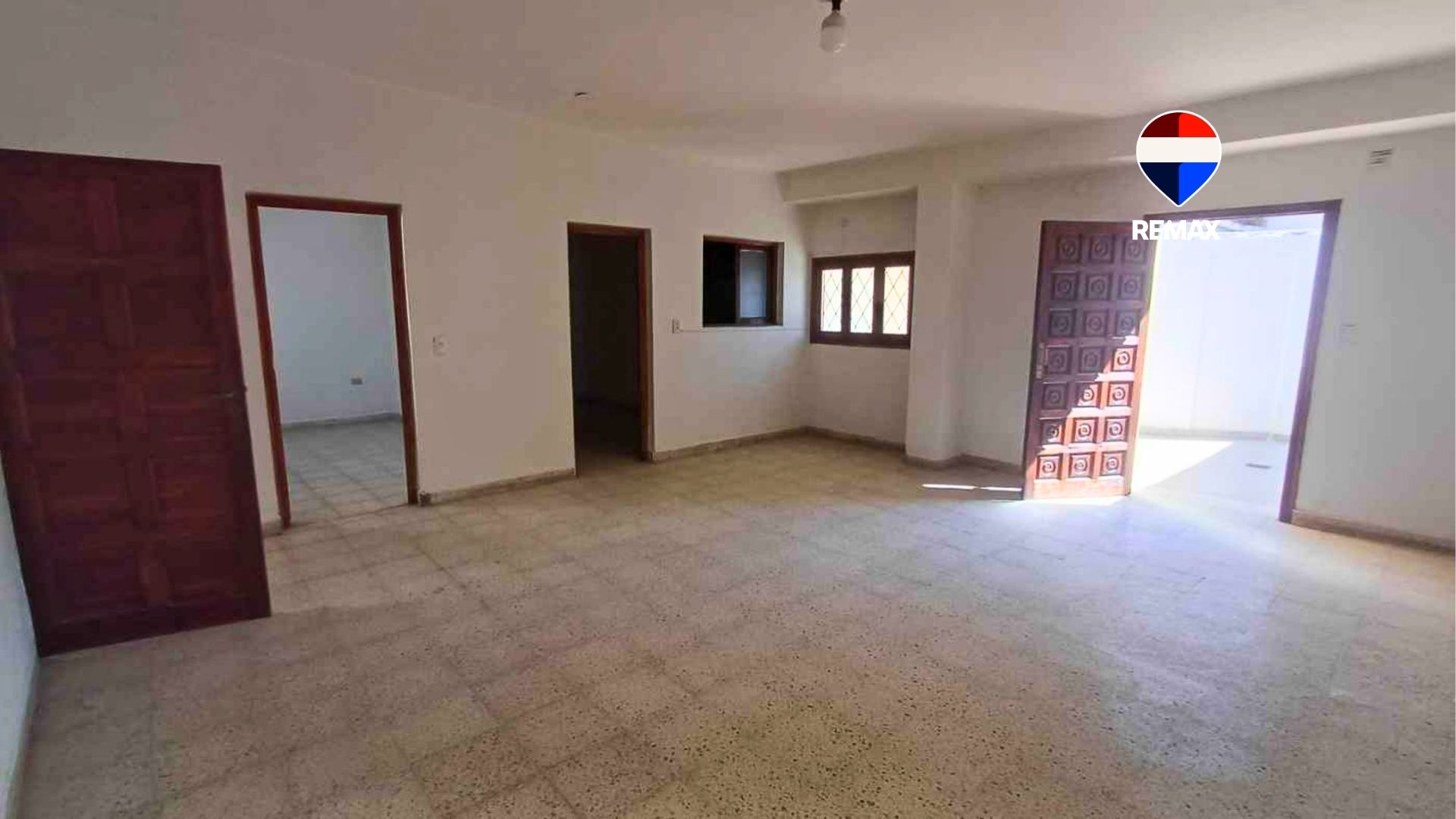 CASA VENTA BUENOS AIRES AL 800 MACROCENTRO - foto 1
