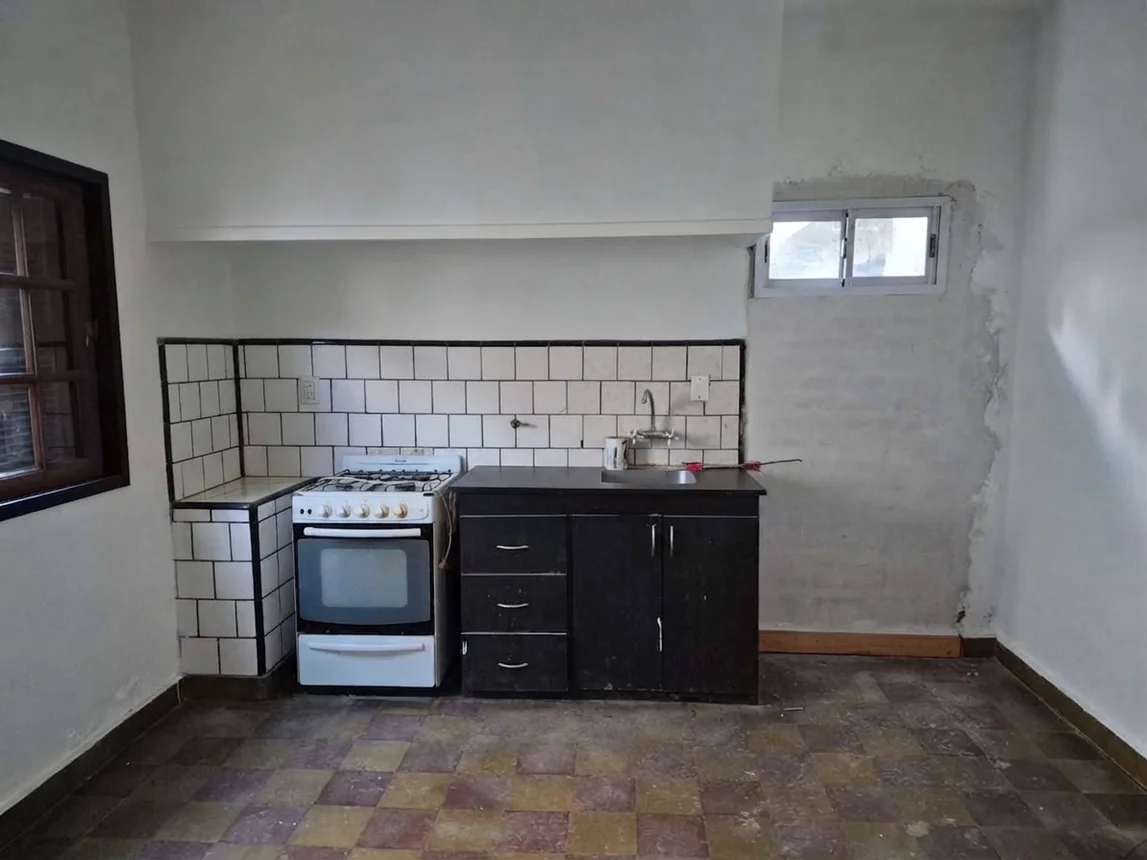 Casa de 4 ambientes en alquiler en Neuquén, Jujuy 400, foto 3