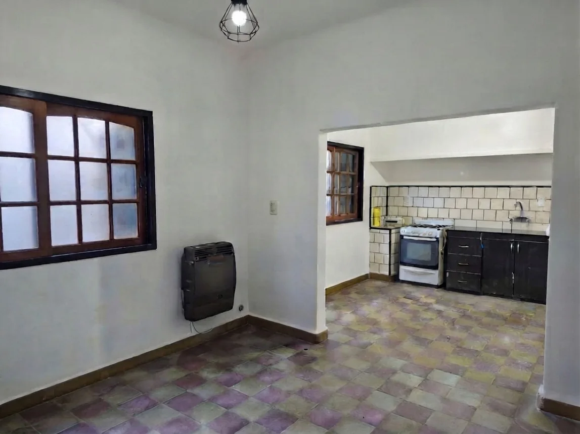 Casa de 4 ambientes en alquiler en Neuquén, Jujuy 400, foto 4