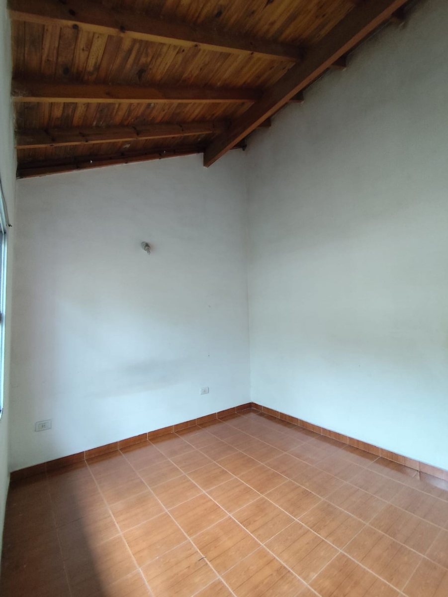 Foto 12 — VENTA DUPLEX QUILMES APTO CREDITO JARDIN Y COCHERA