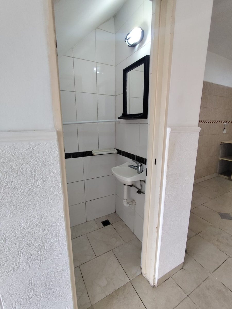 Foto 8 — VENTA DUPLEX QUILMES APTO CREDITO JARDIN Y COCHERA