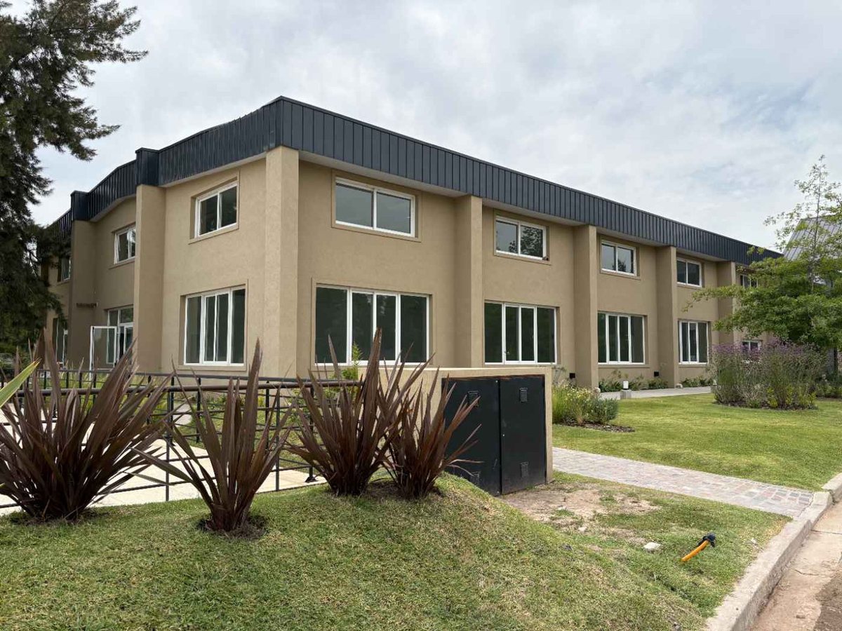 Foto 21 — LOTE 833M2 EN VENTA EN SAINT THOMAS CENTRO PERMUTA