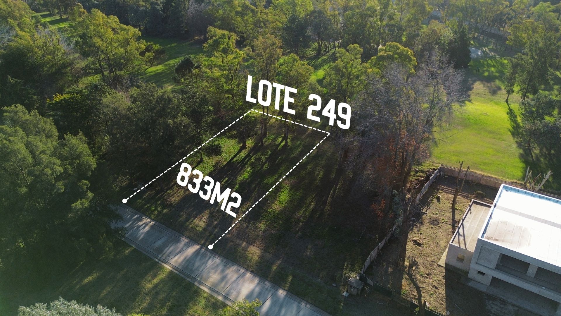 Foto 8 — LOTE 833M2 EN VENTA EN SAINT THOMAS CENTRO PERMUTA