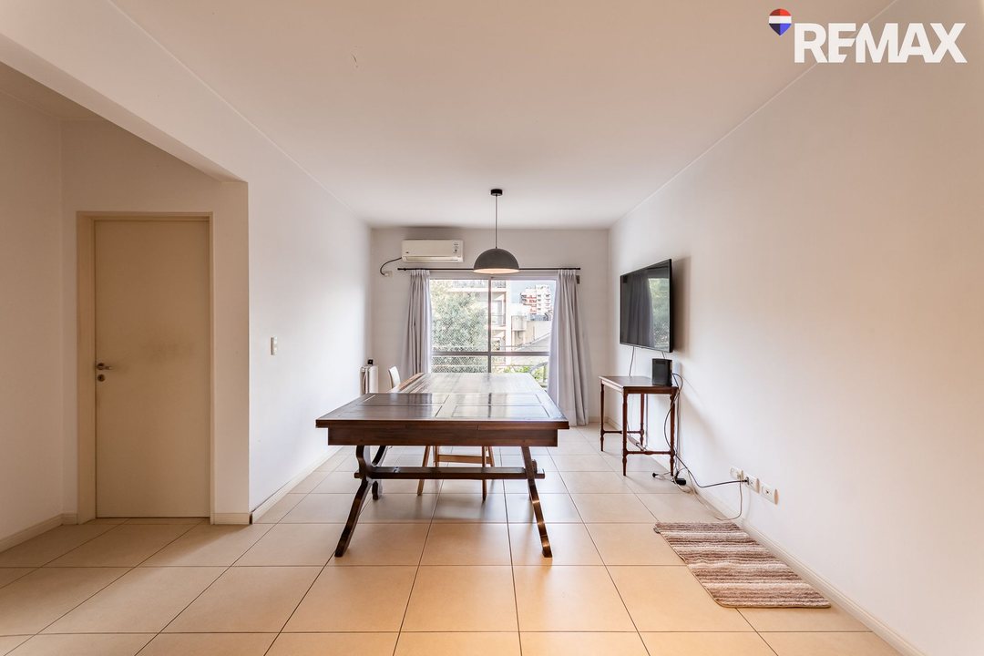 Venta Departamento 3 ambientes Villa Urquiza Coche