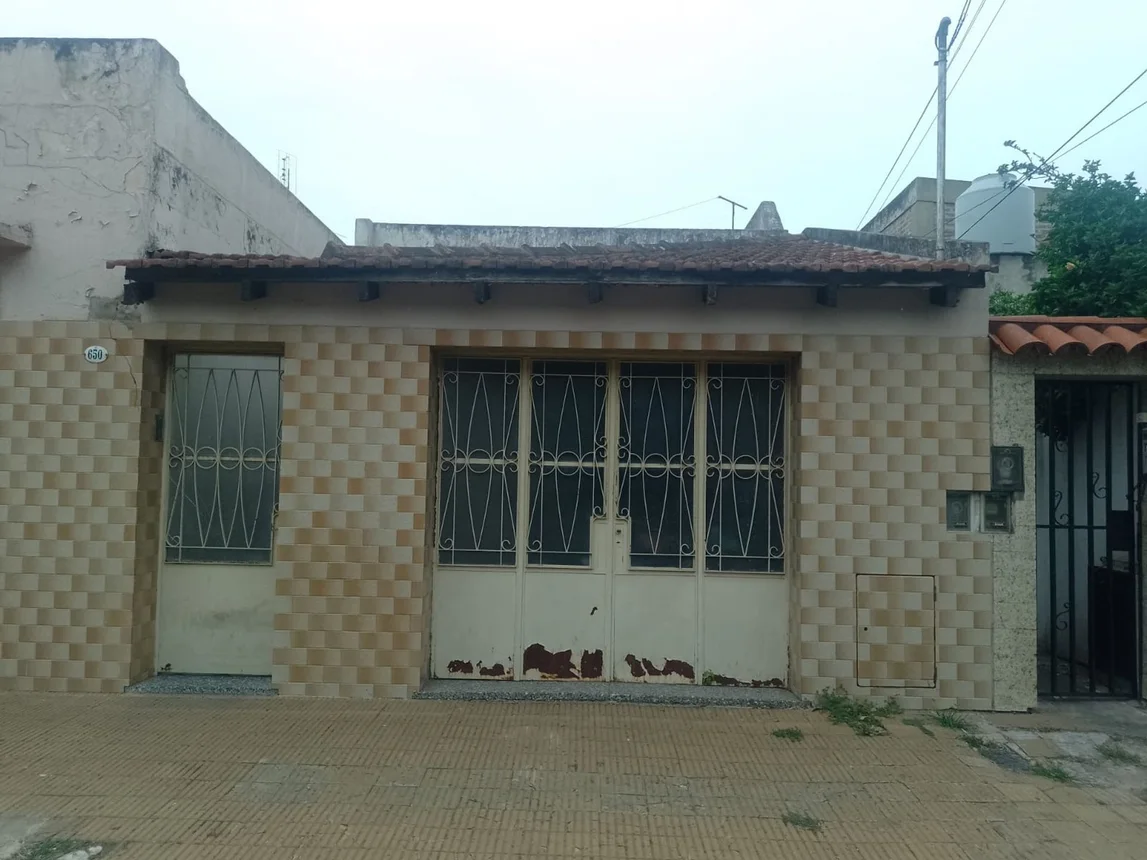Casa de 3 ambientes en venta en Villa Bosch, Bernardo de Monteagudo 600