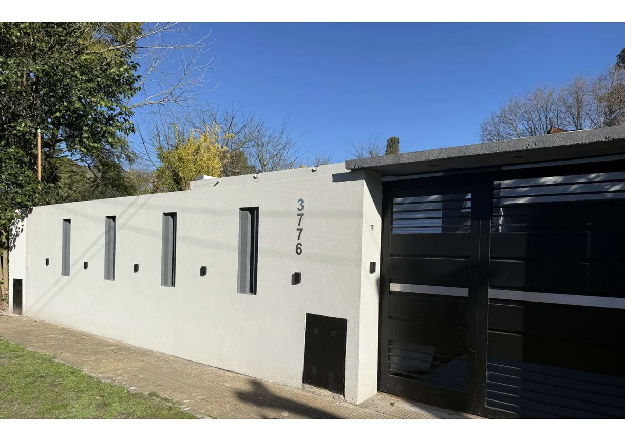 Casa en venta en Manuel B. Gonnet, 21 E/ 493 Bis y 495 3700