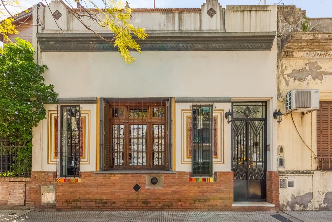 Venta Casa de 5 Amb en Lote Propio. V. del Parque
