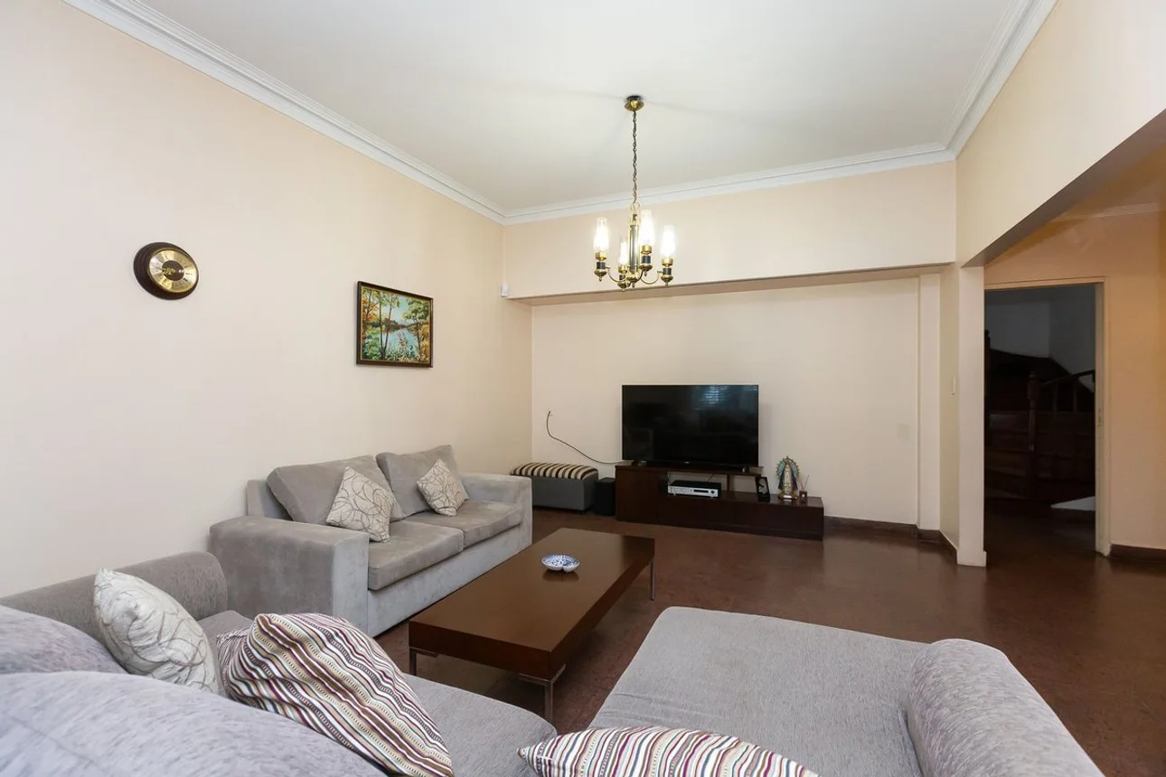 Casa de 5 ambientes en venta en Caseros, Lisandro de la Torre 1800, foto 4