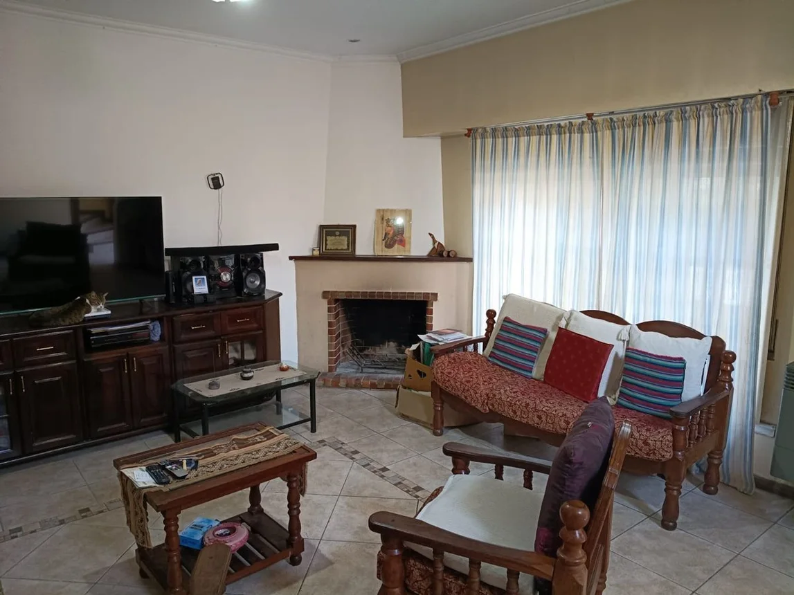Casa en venta en Hurlingham, foto 2