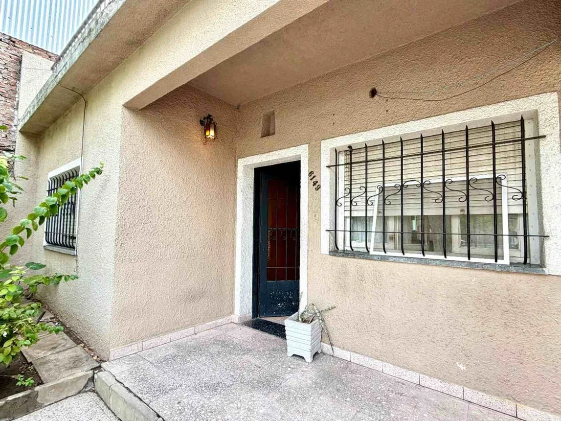Casa de 3 ambientes en venta en Villa Lugano, Balbastro 6100, foto 2