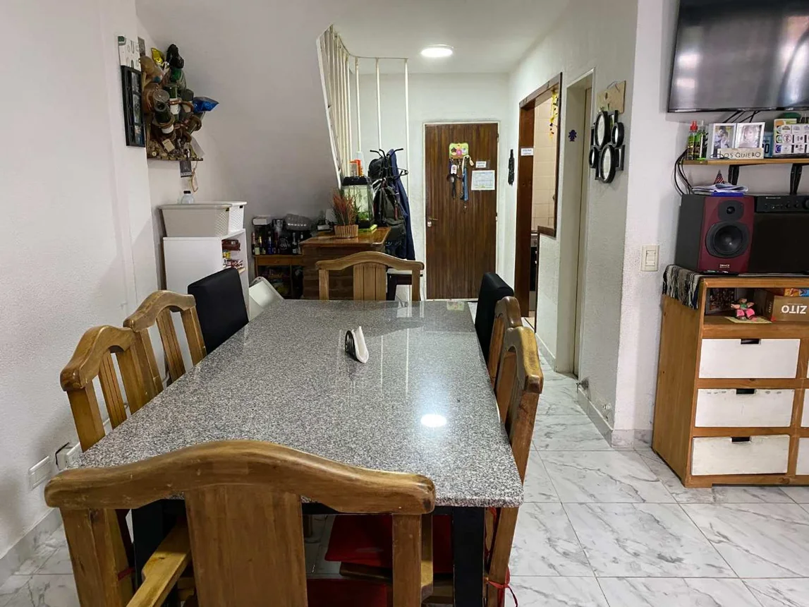 Casa dúplex en venta en Canning