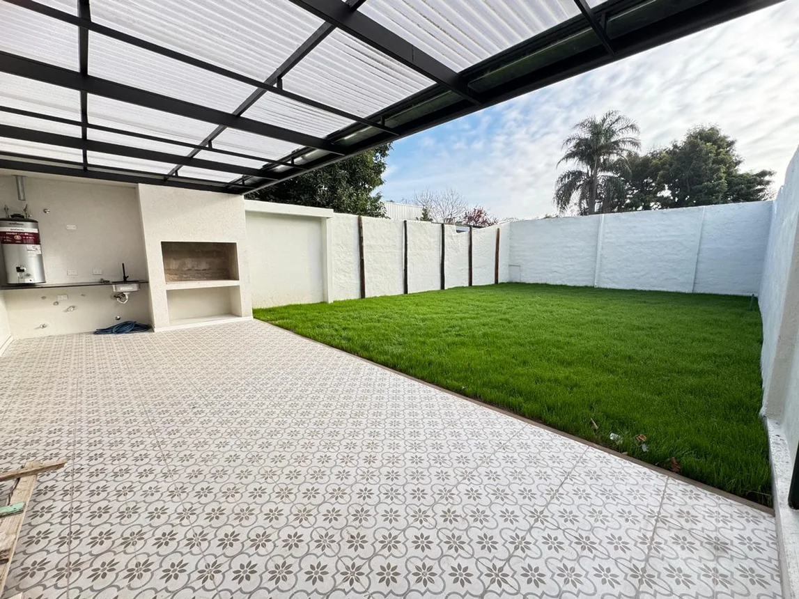 Casa de 4 ambientes en venta en Ituzaingó, General José Artigas 600