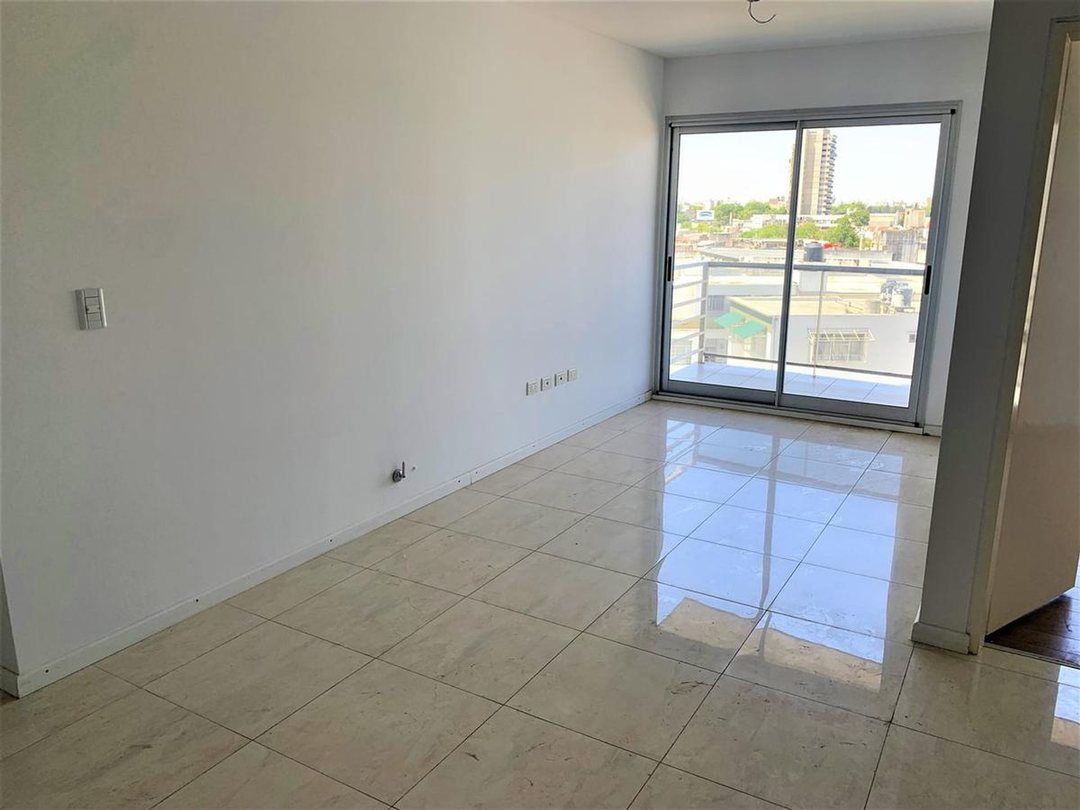 DEPARTAMENTO EN VENTA 1 DORMITORIO ARROYITO BALCÓN