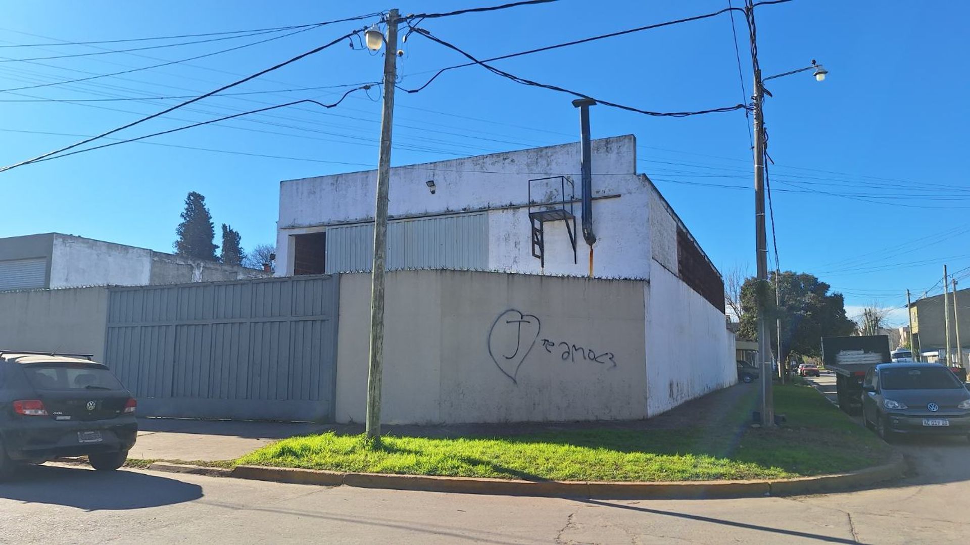 VENTA GALPÓN DEPÓSITO TALLER MERLO SUR