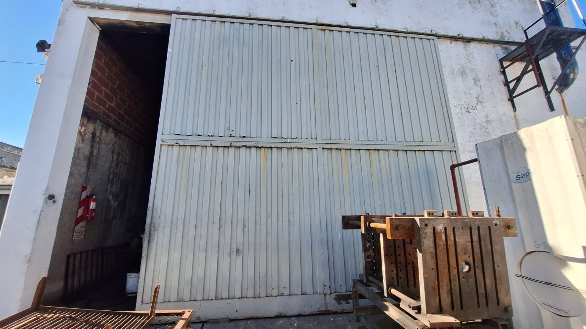 Foto 13 — VENTA GALPÓN DEPÓSITO TALLER MERLO SUR
