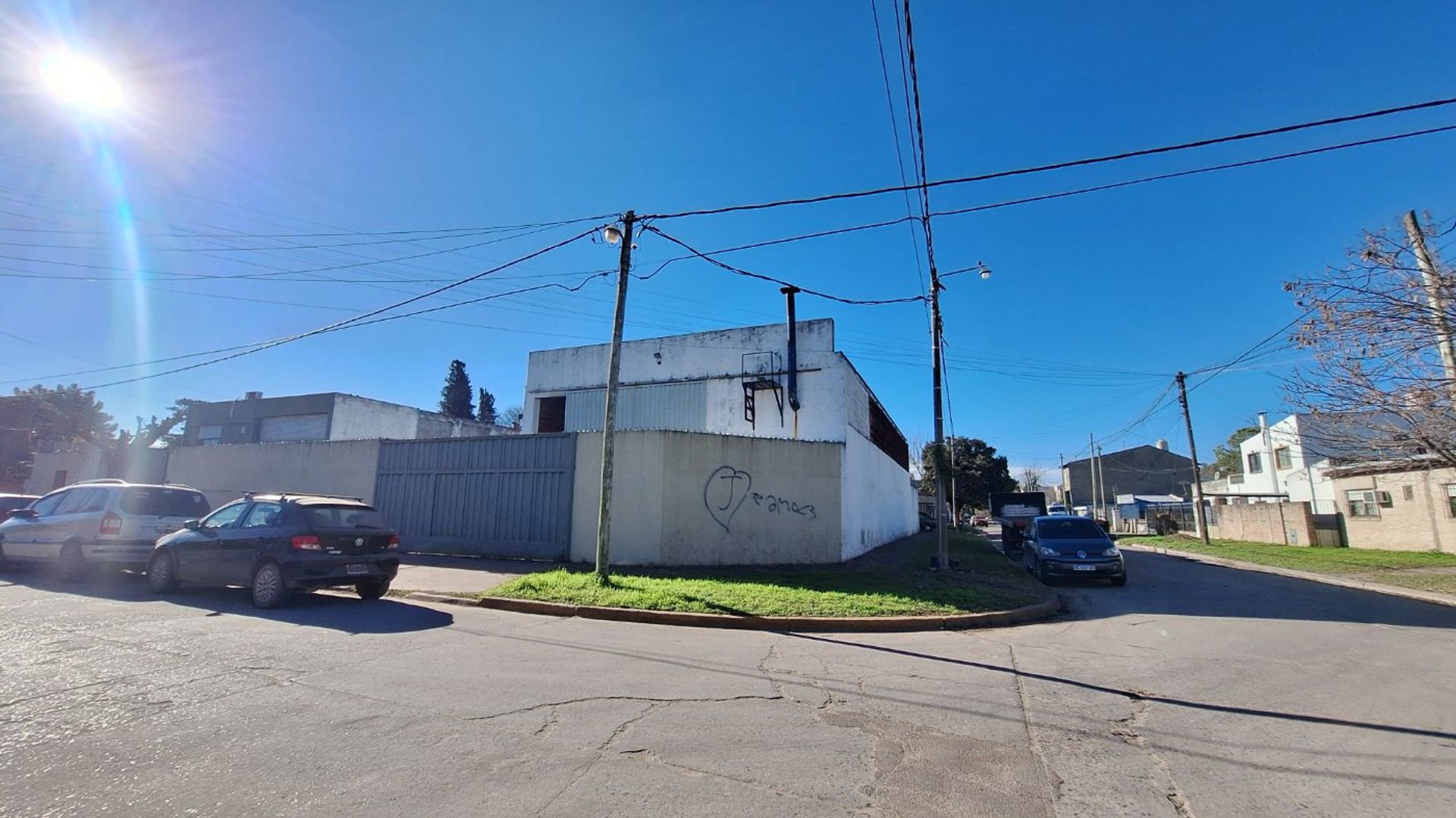 Foto 7 — VENTA GALPÓN DEPÓSITO TALLER MERLO SUR