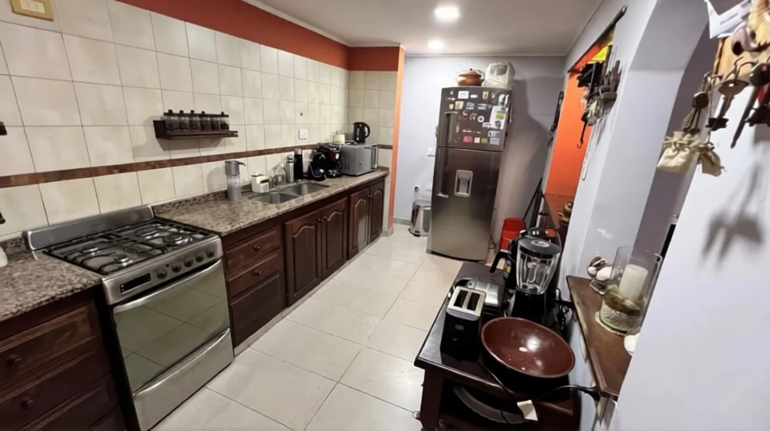 Casa de 3 ambientes en venta en Remedios de Escalada, Doctor Lorenzo Guarracino 2900, foto 3