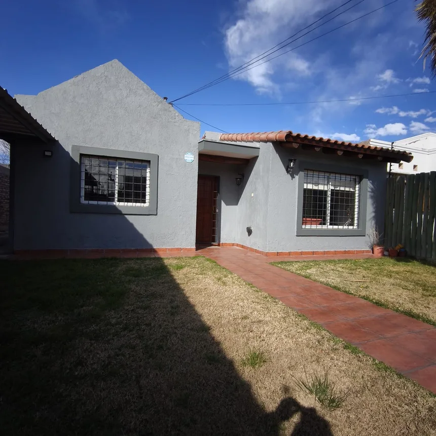 Casa de 5 ambientes en alquiler en Luján de Cuyo, ñacuñan 600, foto 2