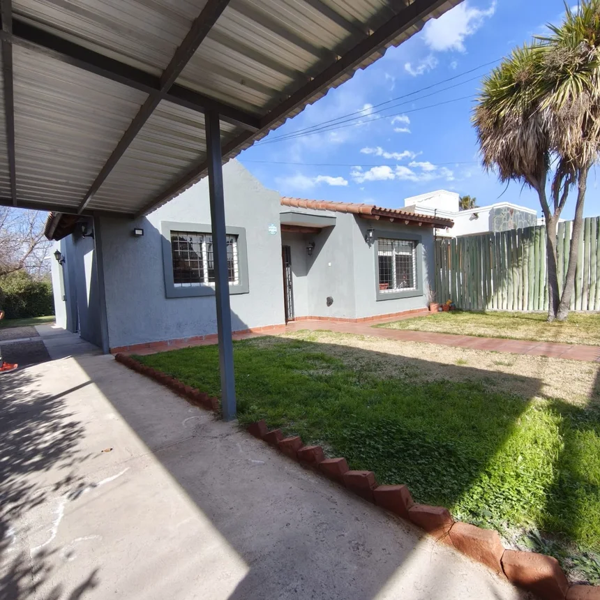 Casa de 5 ambientes en alquiler en Luján de Cuyo, ñacuñan 600