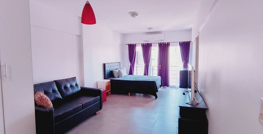 VENTA MONOAMBIENTE PARQUE CHAS PISO ALTO LUMINOSO