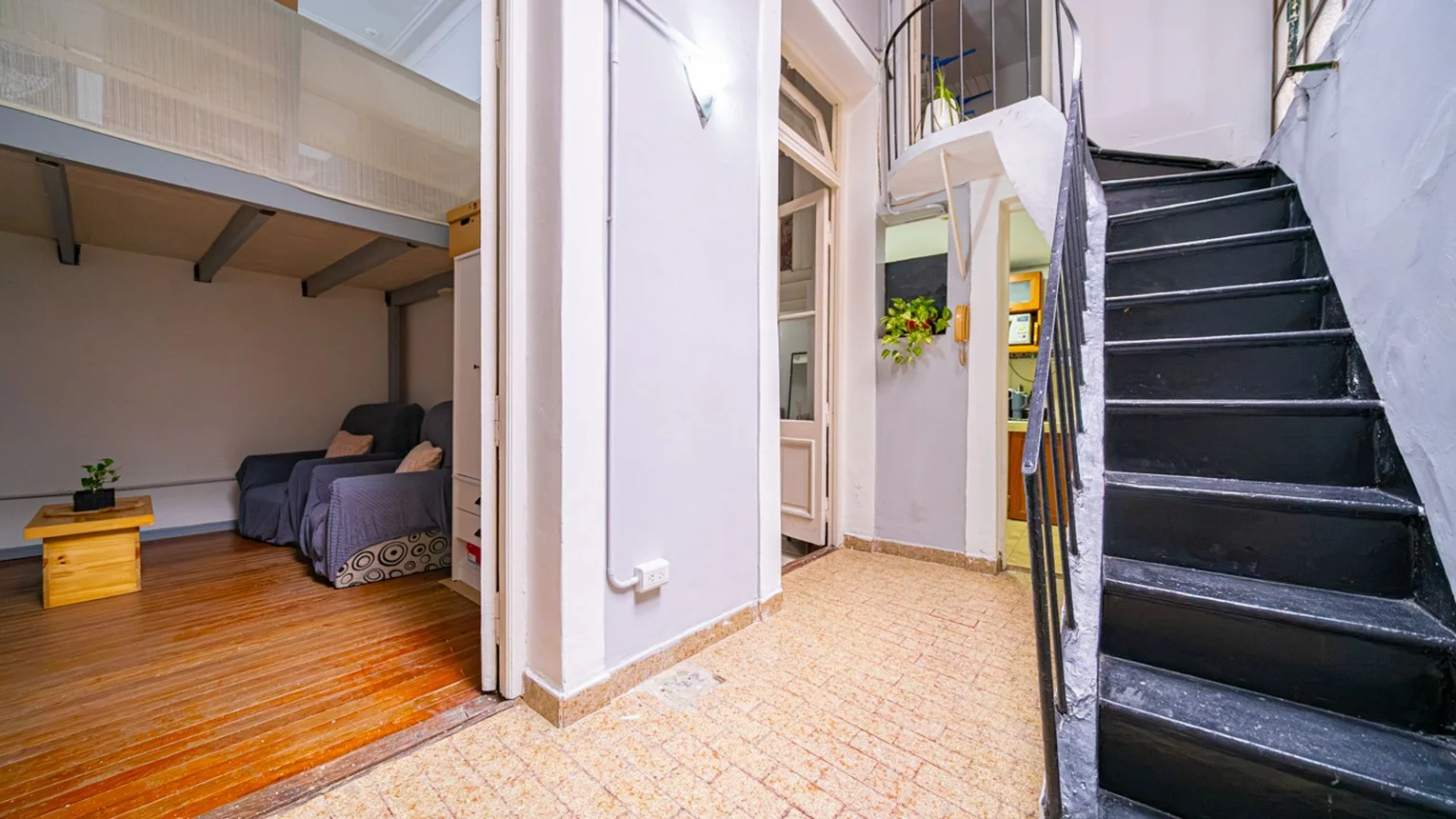 PH de 4 ambientes en venta en Balvanera, Moreno 1900, foto 2