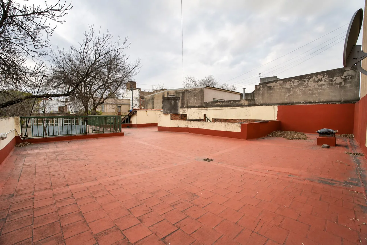 Casa de 4 ambientes en venta en Parque Avellaneda, Mozart 1500, foto 3