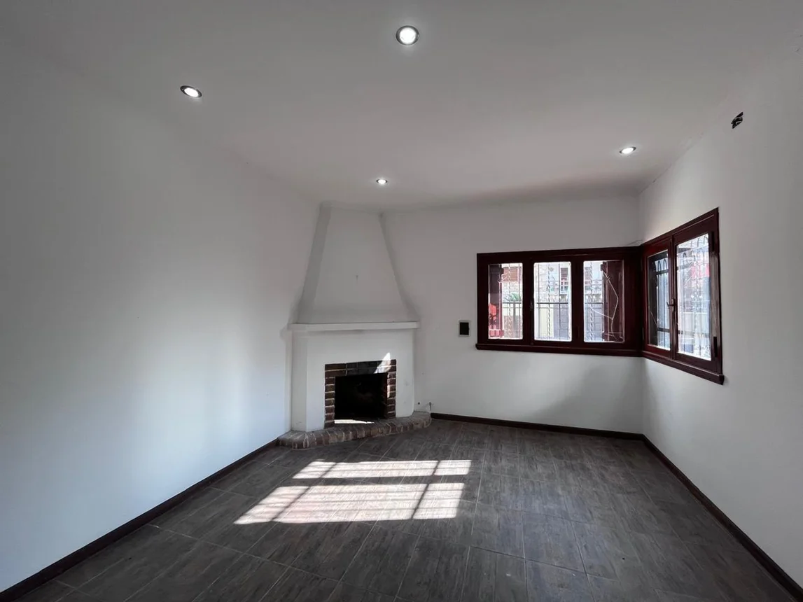 Casa en venta en Bernal Oeste, foto 2