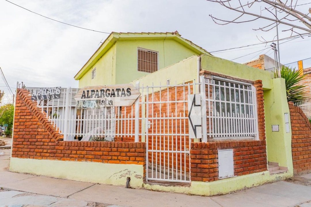 VENTA DUPLEX 3 DORMITORIOS NEUQUEN