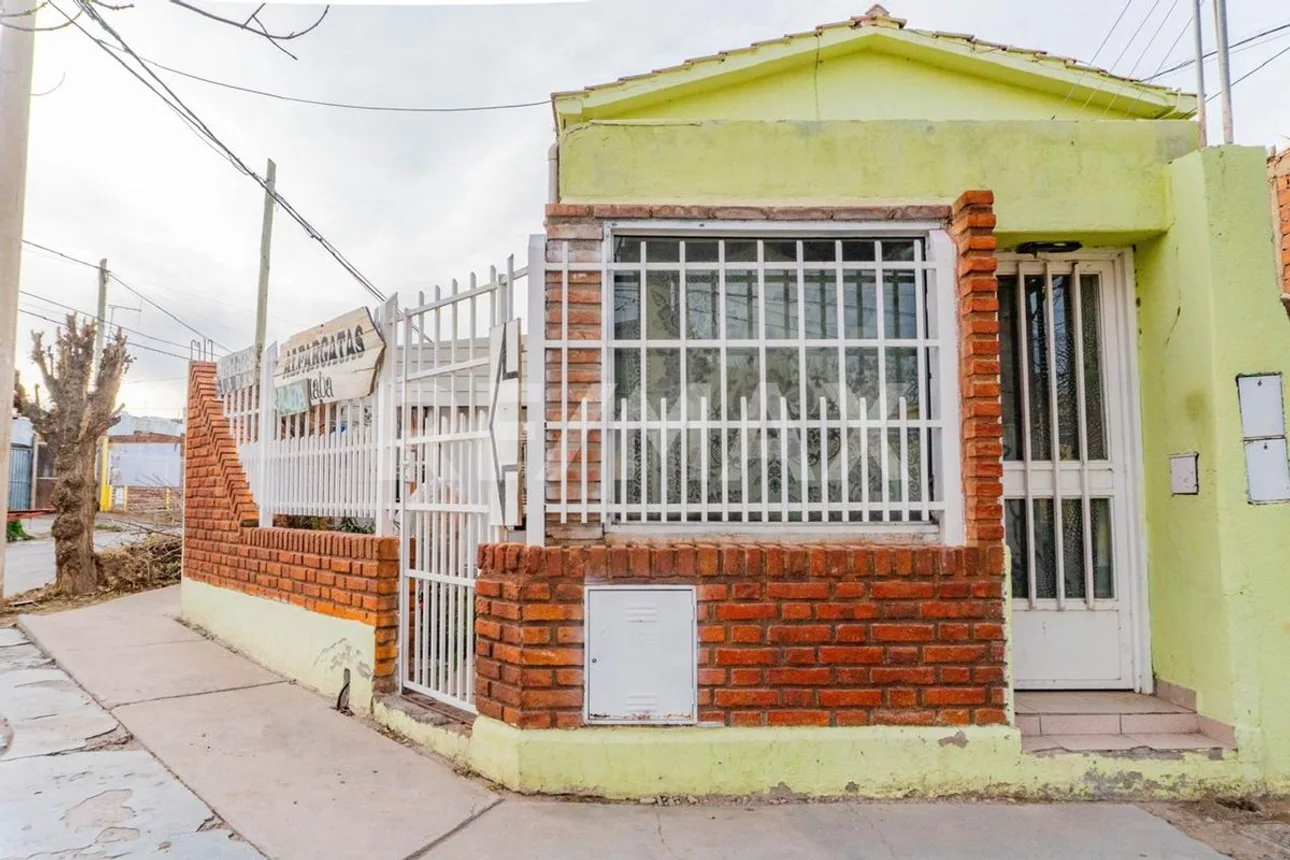 Casa dúplex en venta en Neuquén, foto 2