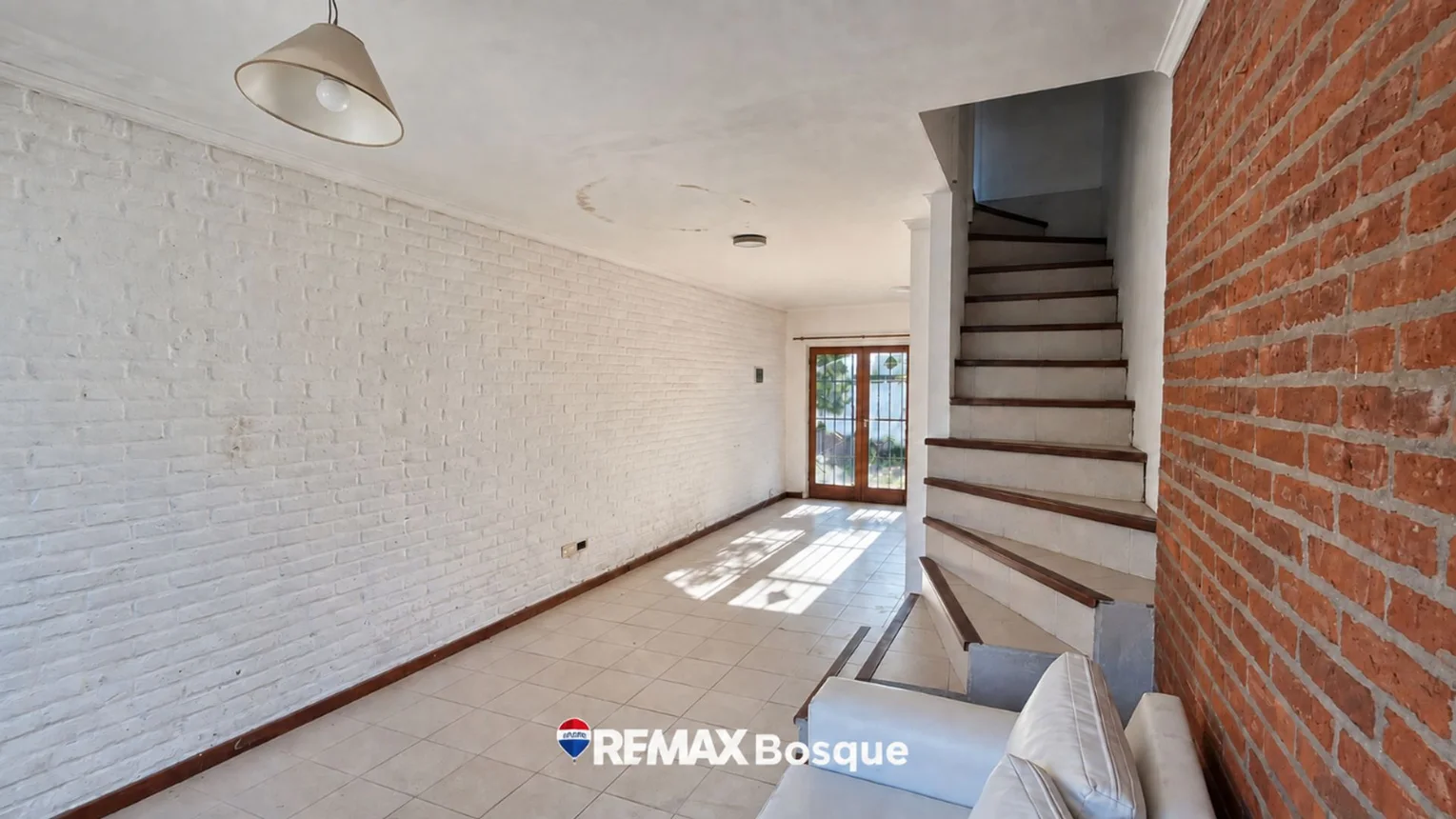 Dúplex de 4 ambientes en venta en Pinamar, General Madariaga 0, foto 2