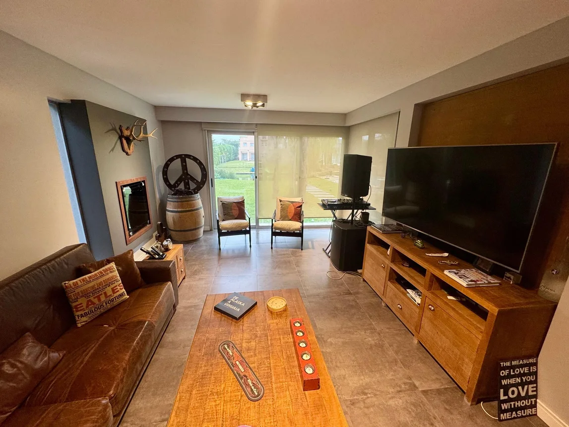 Casa en venta en Quilmes, foto 4