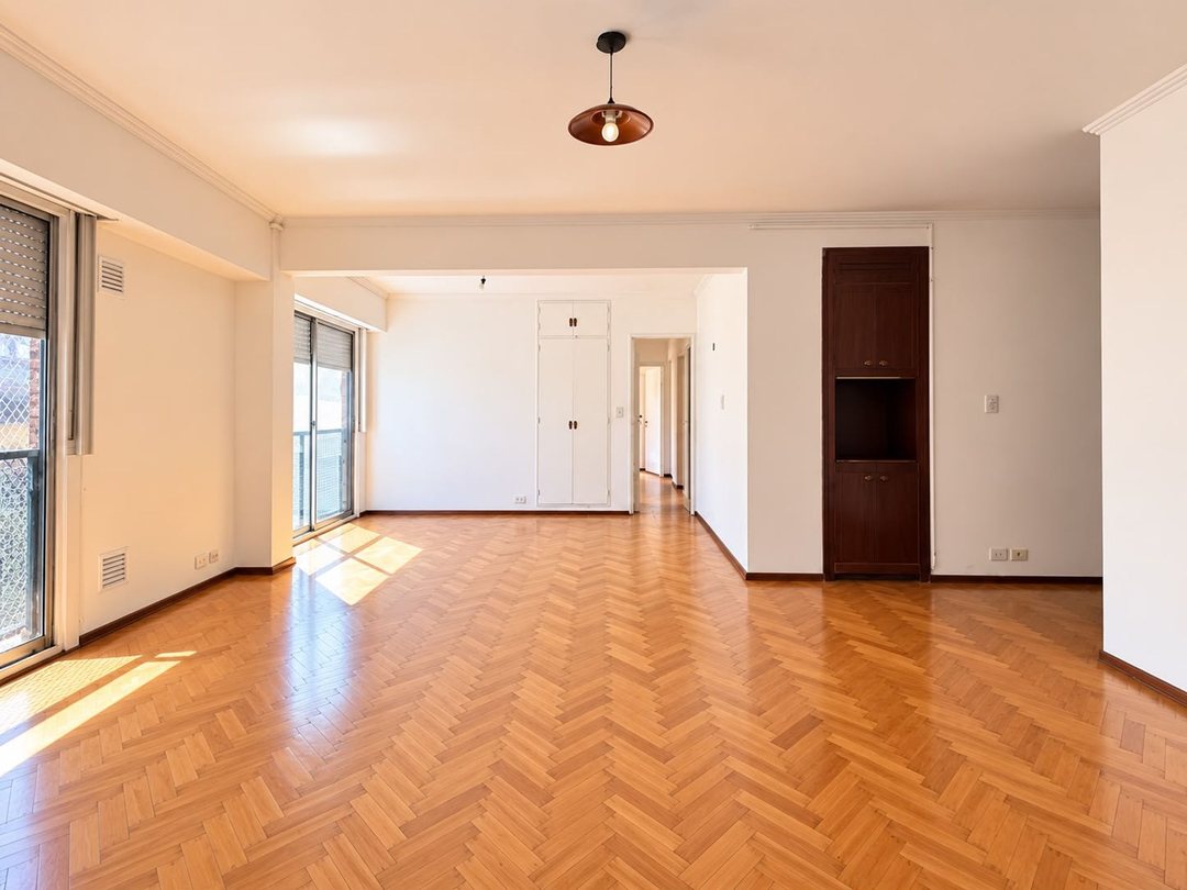 Venta departamento 4 ambientes Belgrano R/Baulera
