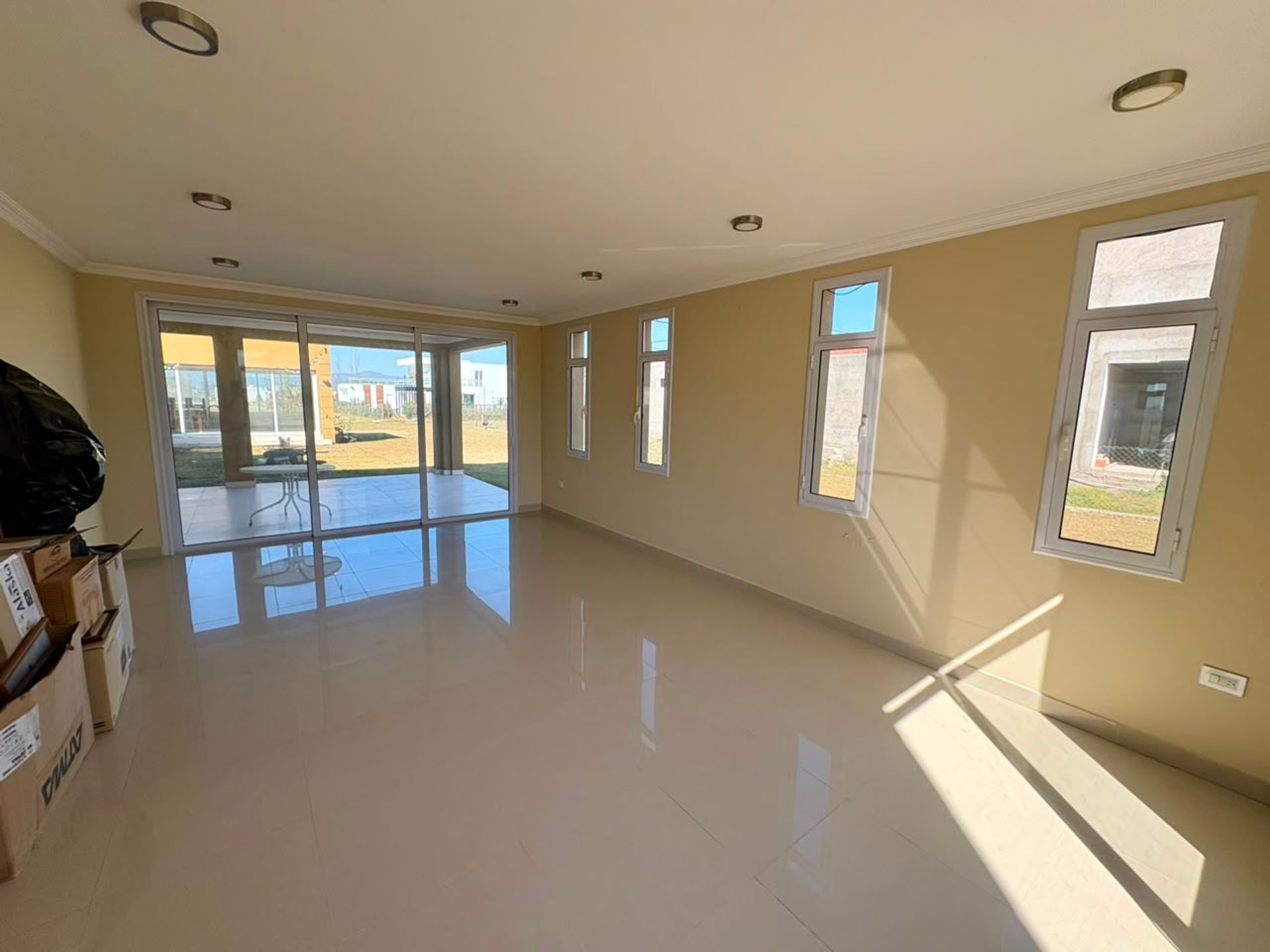 CASA EN VENTA BARRIO PRIVADO OJIMORO APTA CREDITO - foto 4