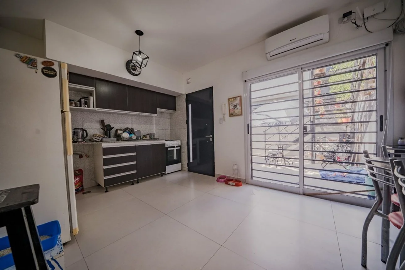 PH de 2 ambientes en venta en Villa Ballester, Emilio Zola 6100
