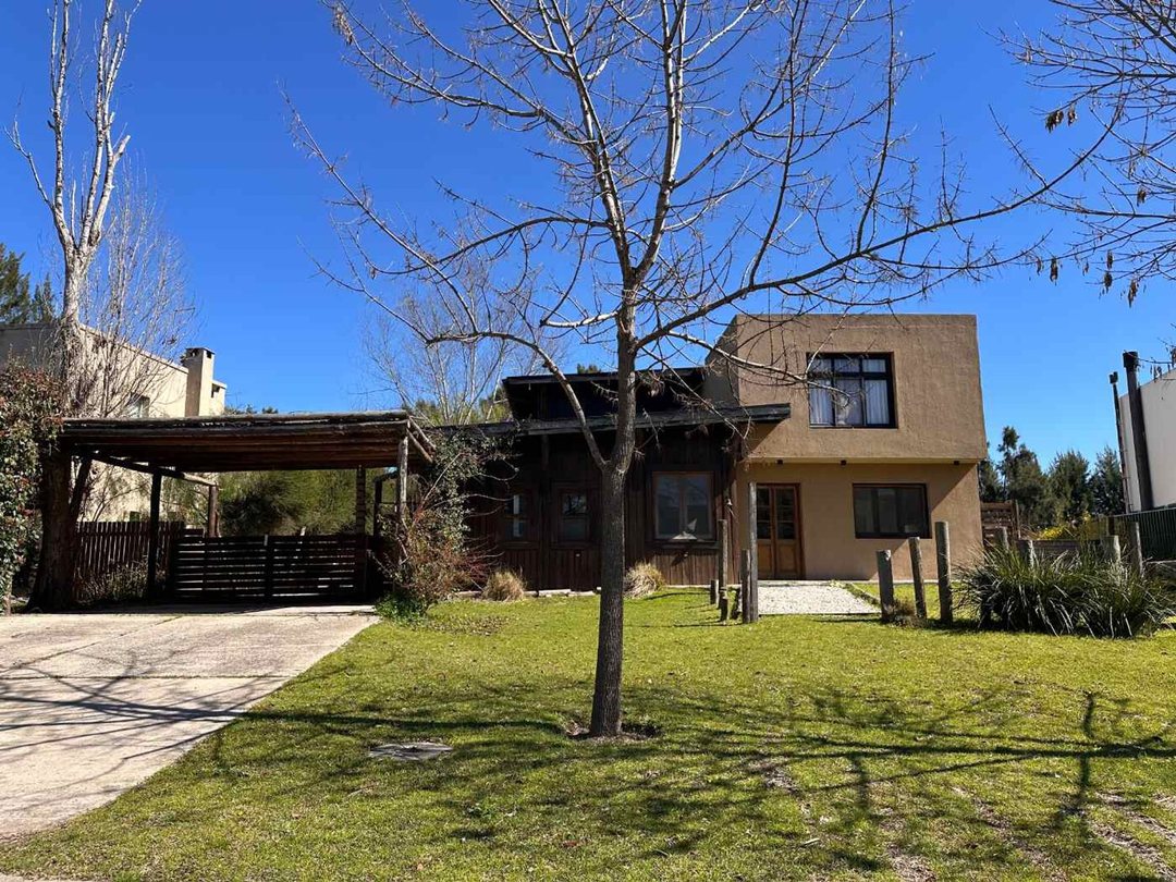 Casa en Venta en Santa Catalina 3 suites Laguna
