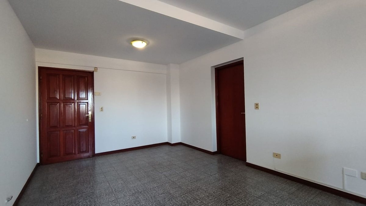 DEPARTAMENTO SEMIPISO VENTA APTO CRÉDITO - foto 2
