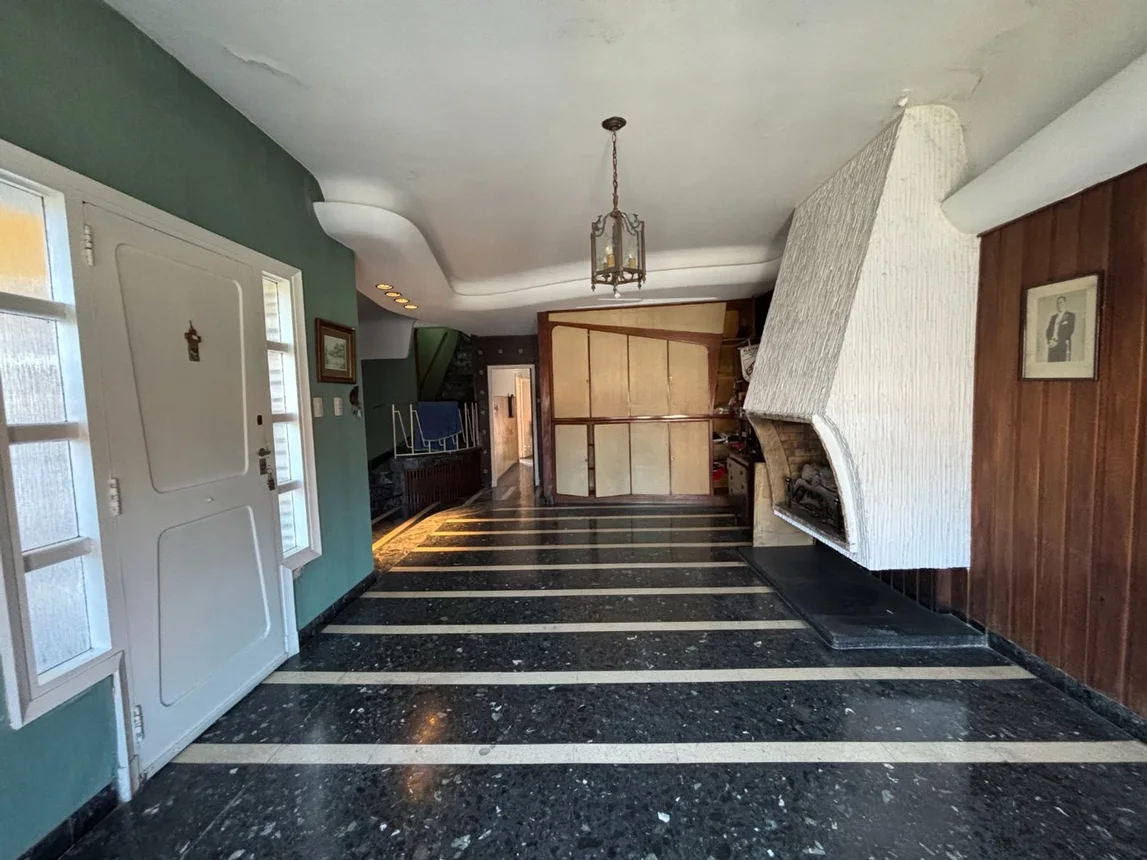 Casa de 6 ambientes en venta en Morón, Emilio Mitre 900, foto 5