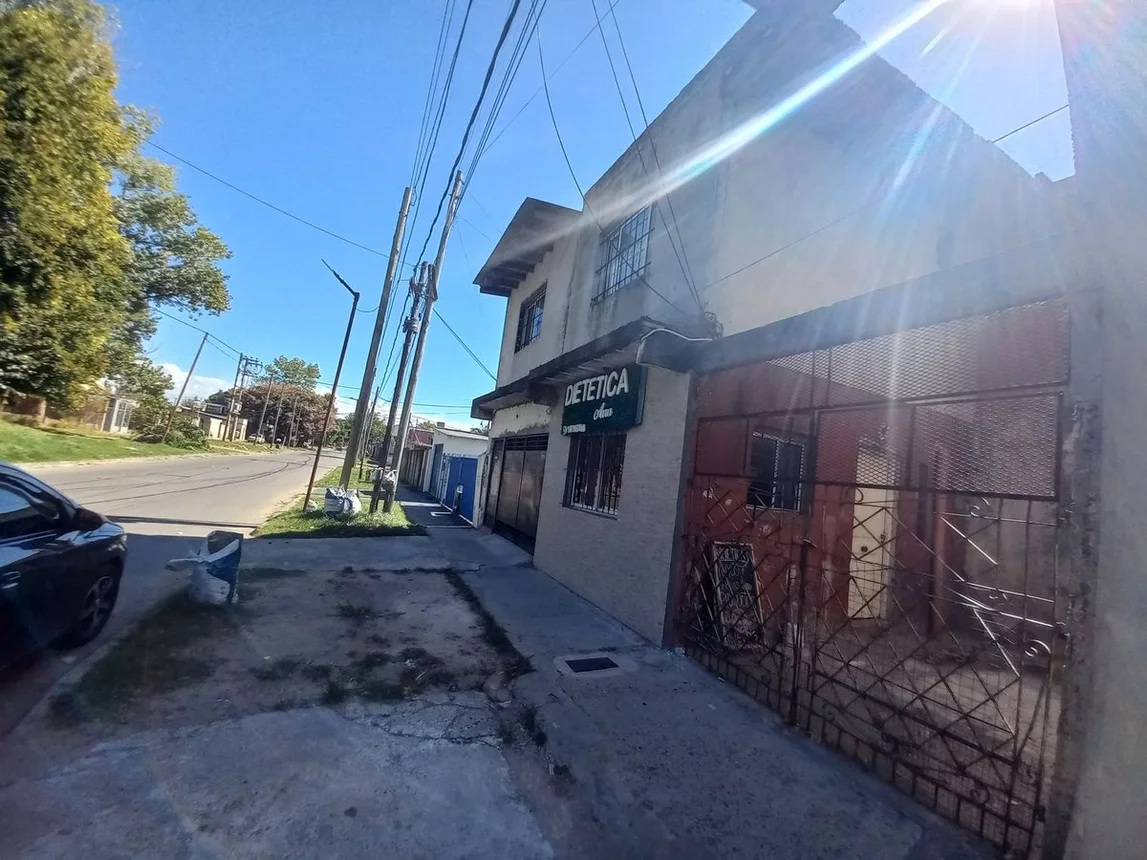 Casa de 3 ambientes en venta en Quilmes, José Hernández 800, foto 3