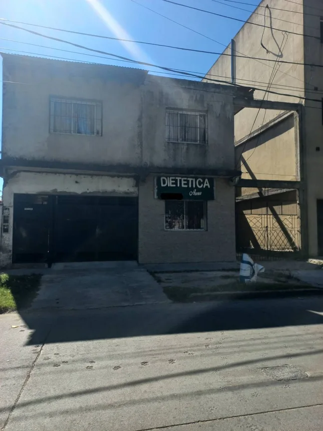 Casa de 3 ambientes en venta en Quilmes, José Hernández 800, foto 2