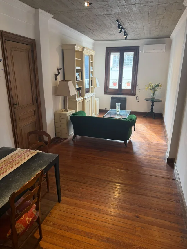 Departamento en alquiler en Retiro, San Martín 900