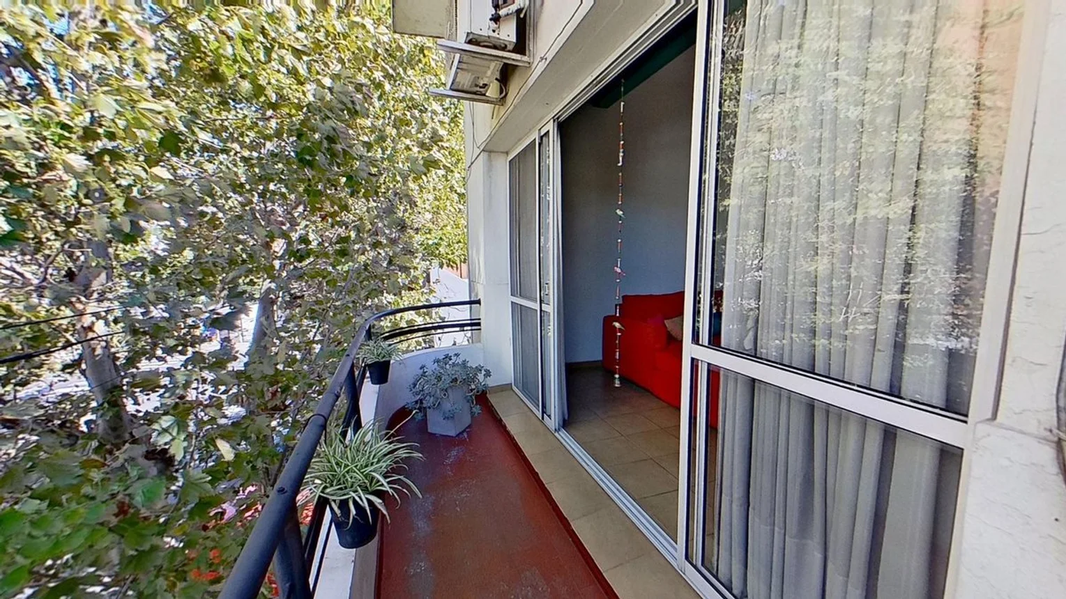 PH de 4 ambientes en venta en Avellaneda, French 200, foto 3