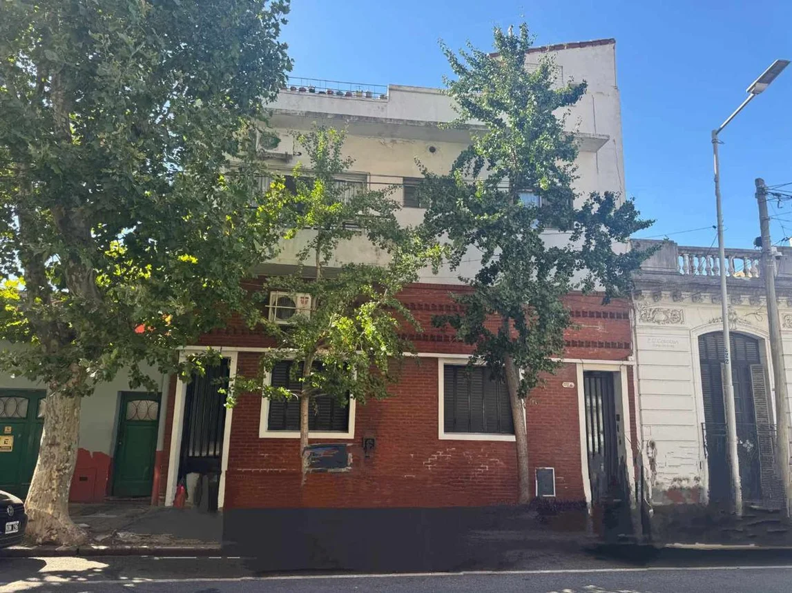 PH de 4 ambientes en venta en Avellaneda, French 200