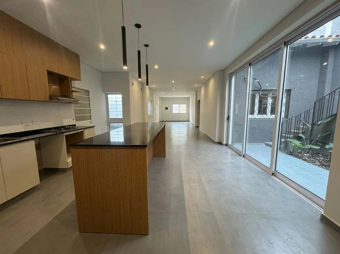 Casa en venta en Castelar, foto 4