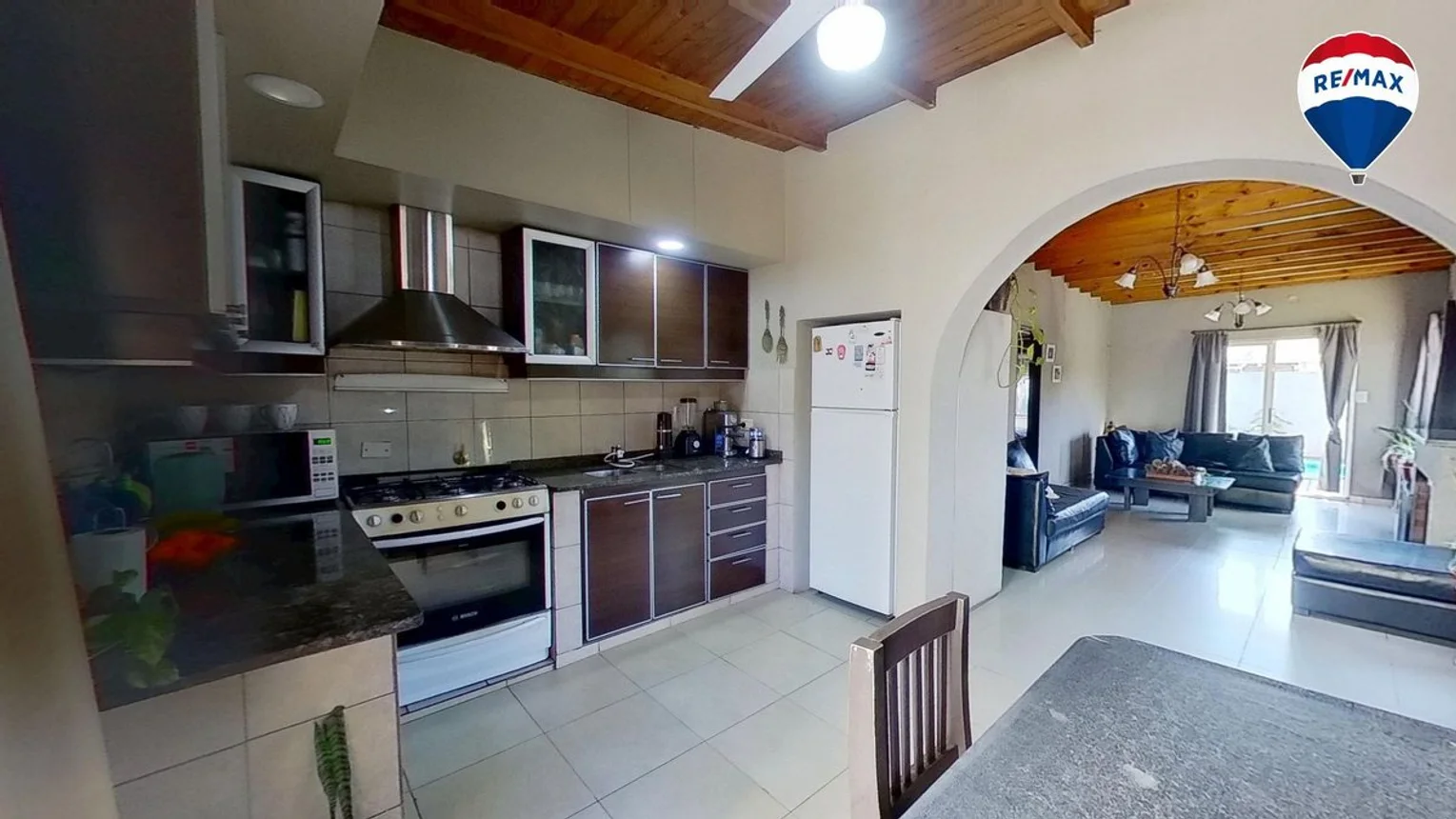 Casa de 3 ambientes en venta en Temperley, Bernardo de Irigoyen 700, foto 2