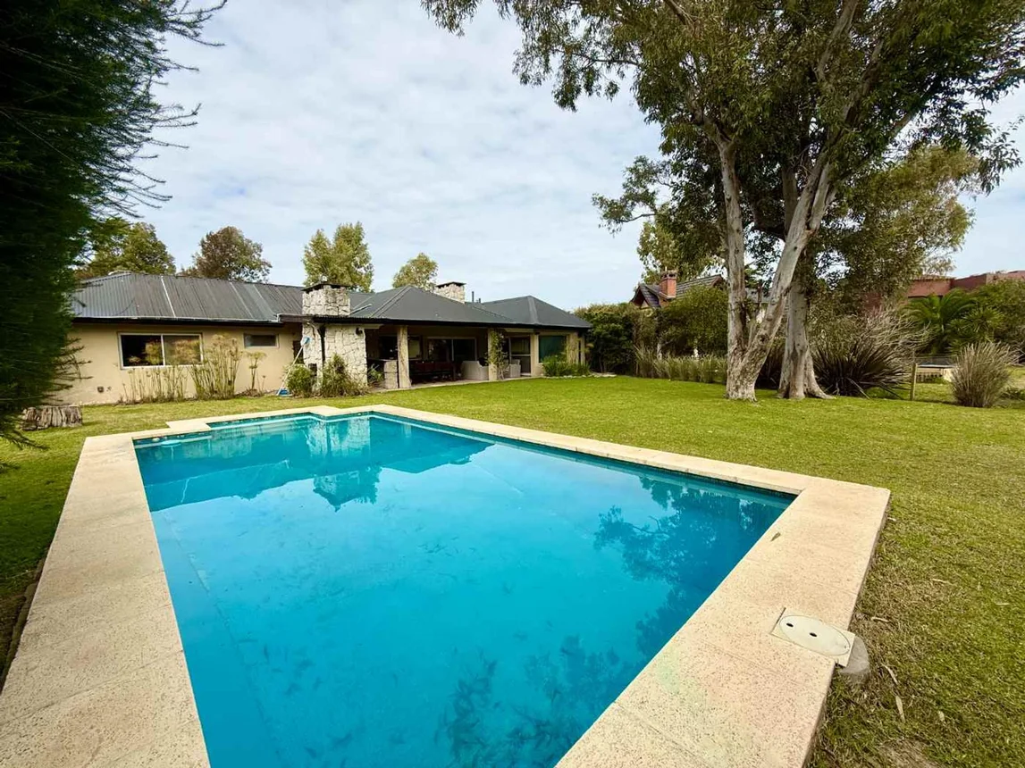 Casa en venta en Belén de Escobar, foto 2