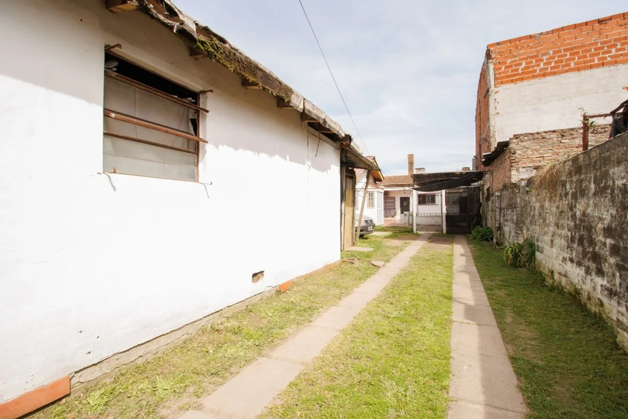 Casa en venta en Los Polvorines, Oncativo 4000