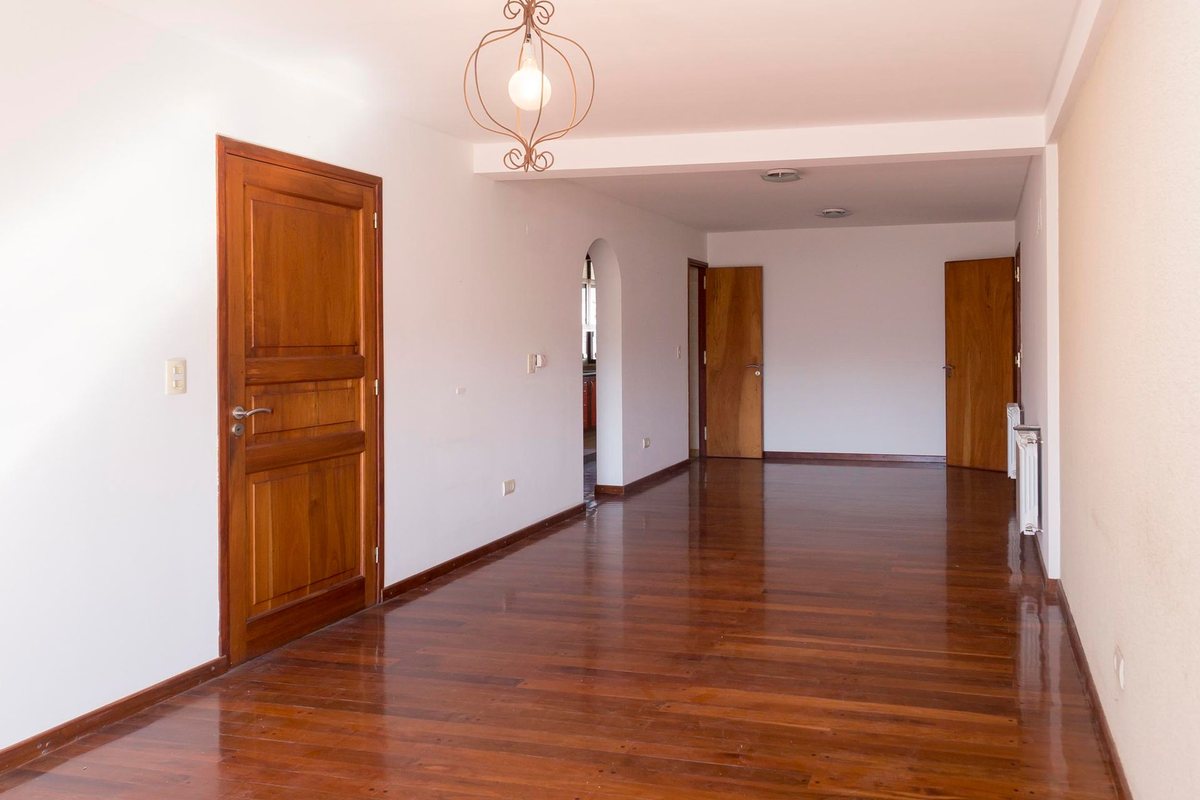 DEPARTAMENTO AMPLIO VENTA TRES CERRITOS 3 DORM - foto 3