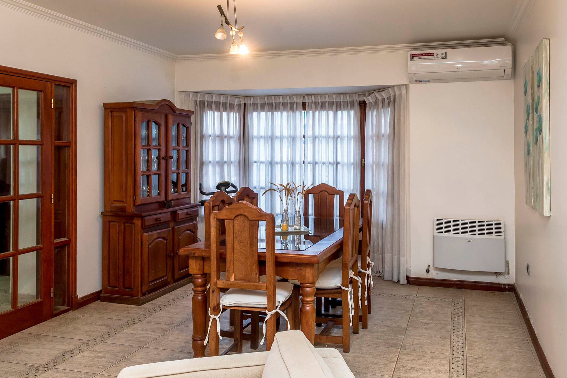 CASA CON PILETA Y 3 DORM EN VENTA TRES CERRITOS - foto 6