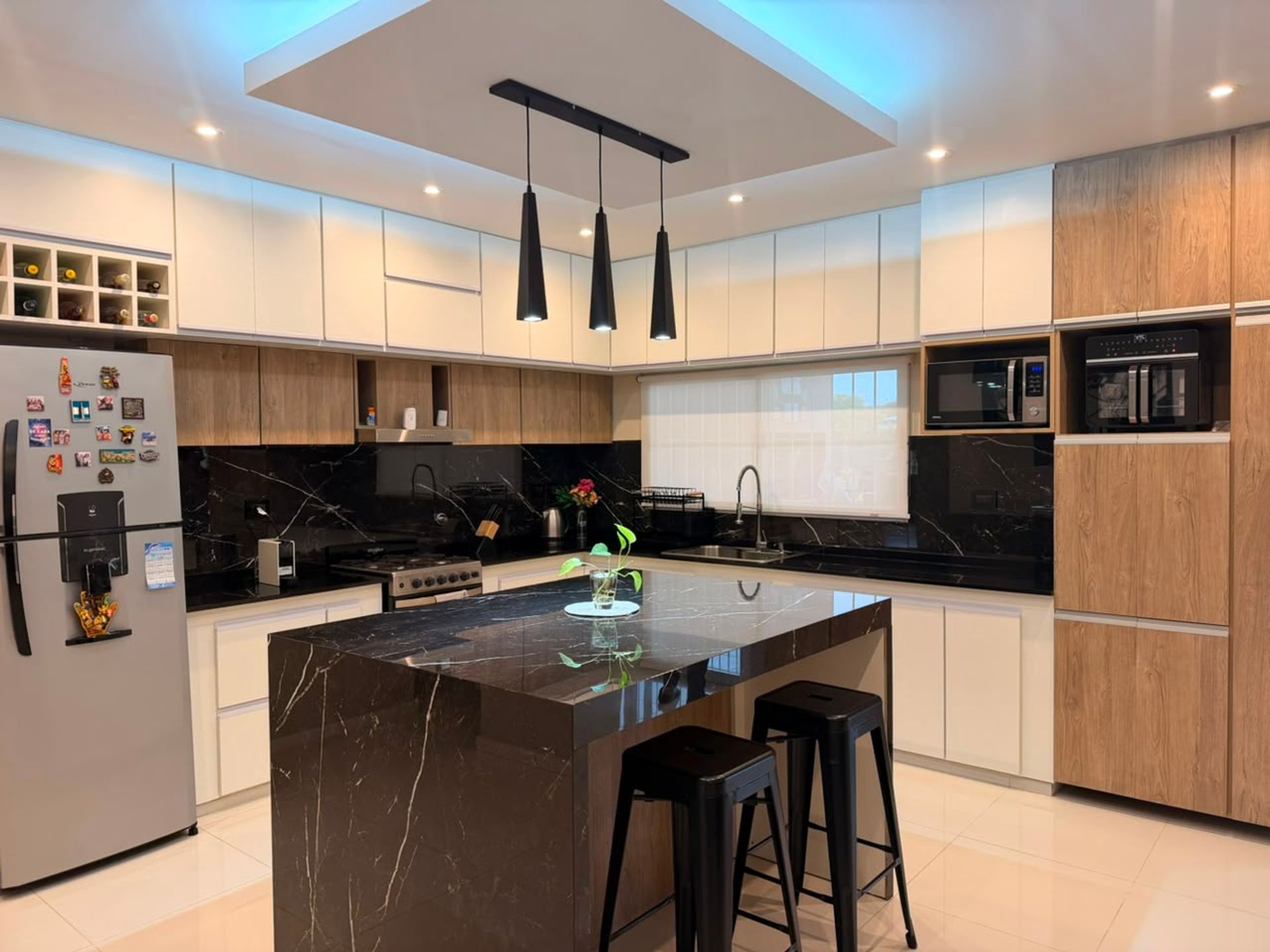 CASA VENTA 3 DOR MIRAFLORES CERRILLOS CON PILETA - foto 4